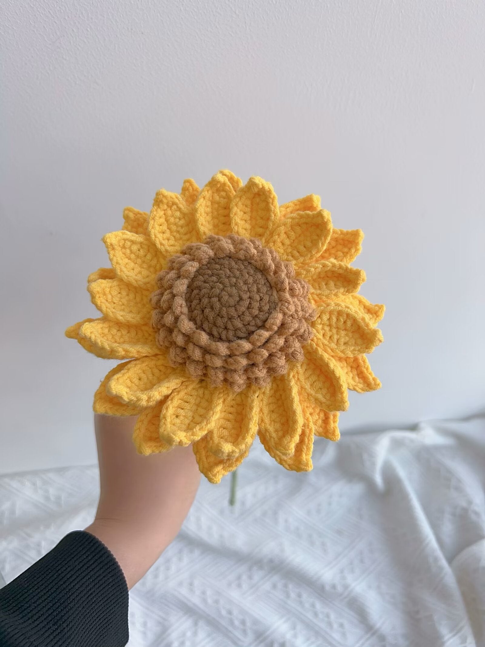 Crochet double layer sunflowers pattern, US terms crochet pattern