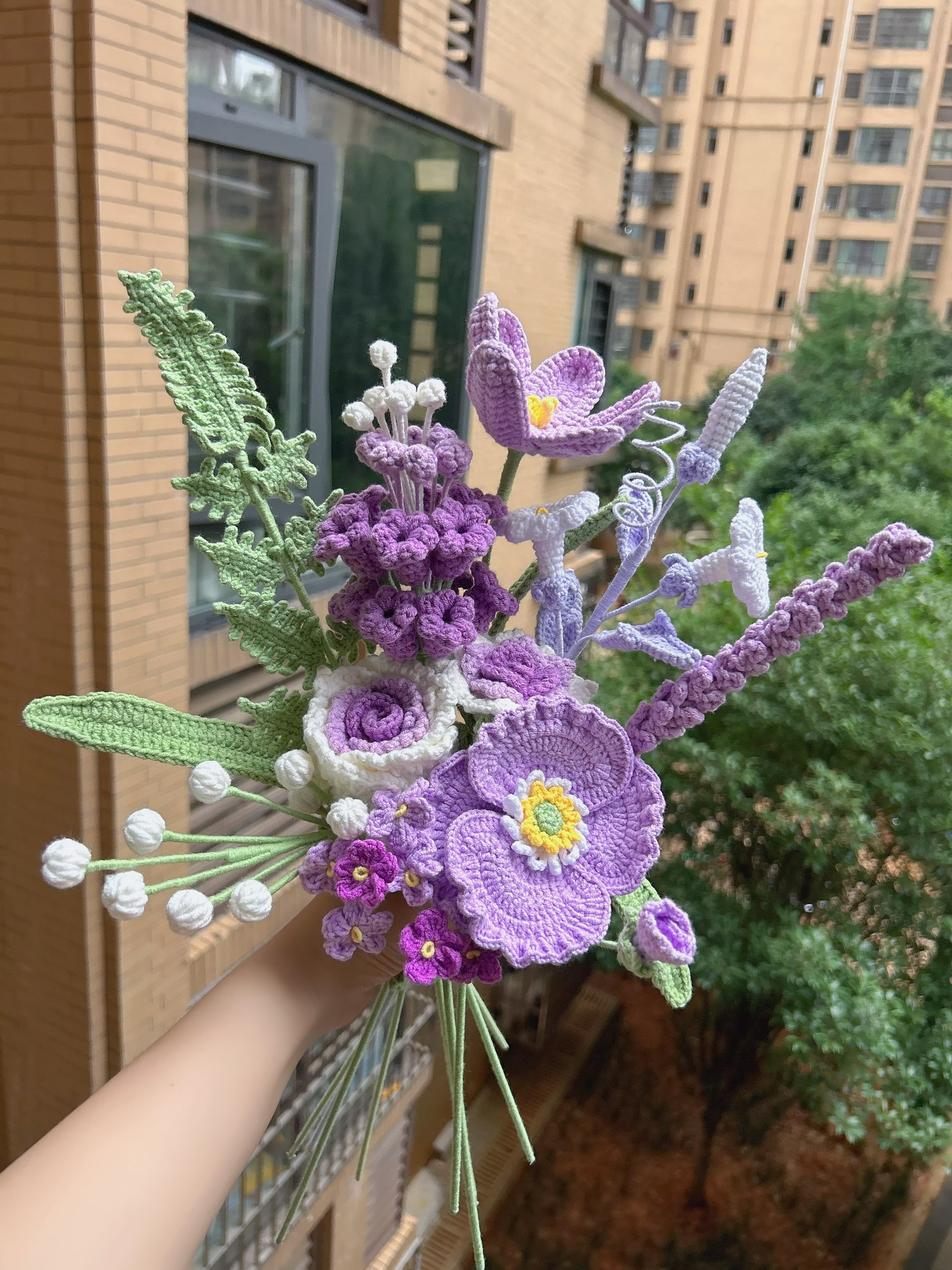 lavender birth flower month LilyRosy April Birth month Crochet flowers. Daisy and sweet pea. – Lilyrosy LLC