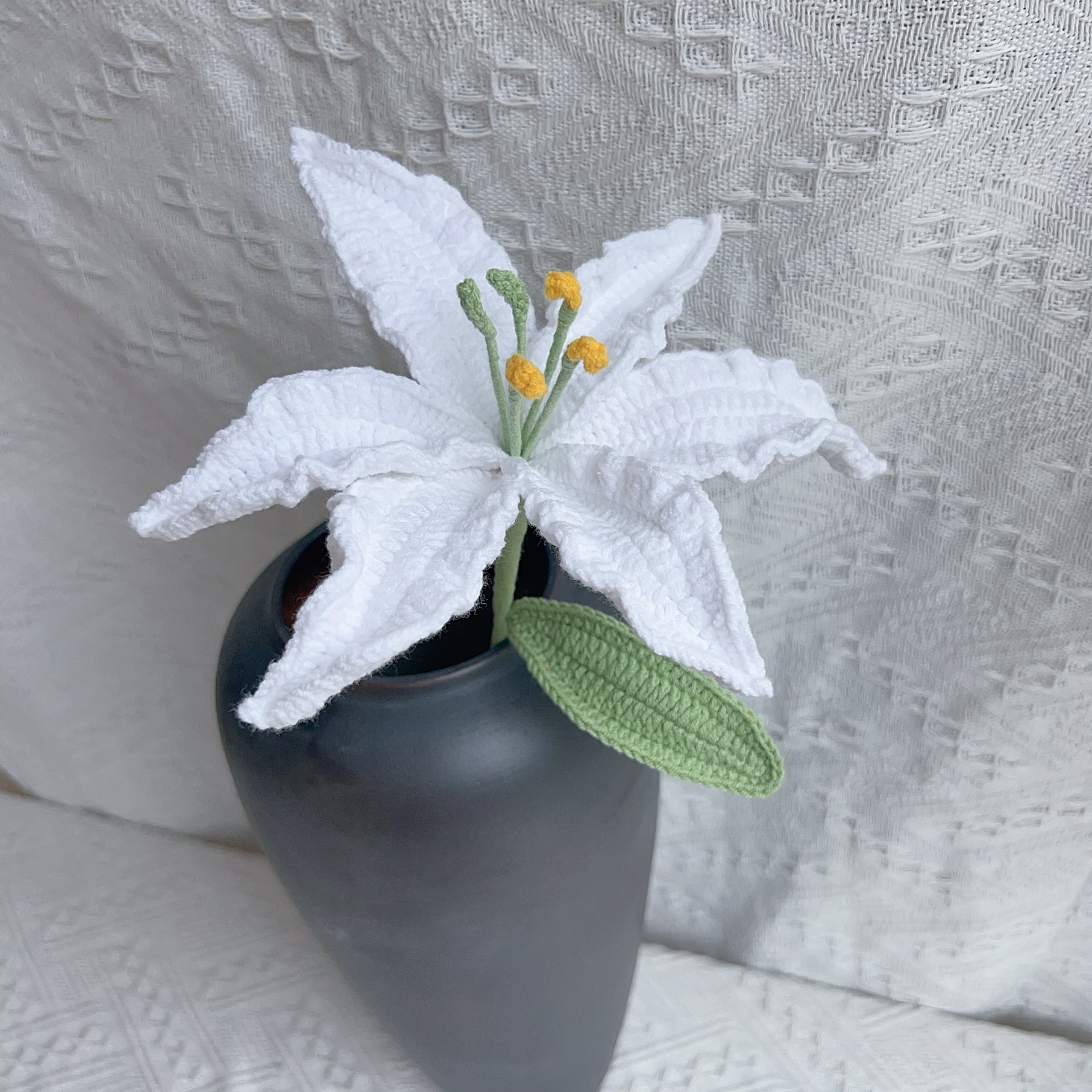 Lilyrosy Crochet Lily Flower , handmade gifts for any occasions