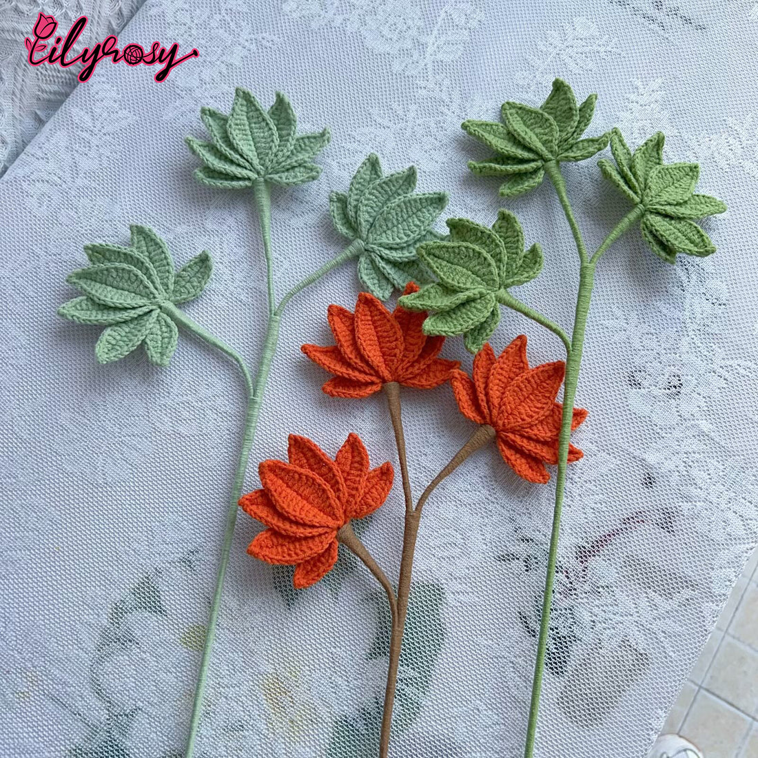 Lilyrosy Crochet Mape Leaf