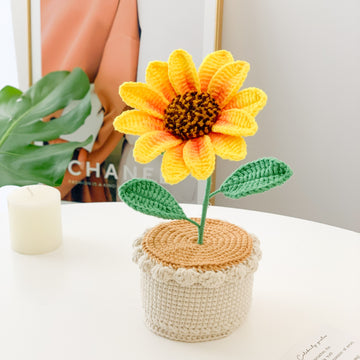 Crochet sunflower pots, gifts for girls, boys, women. home decor