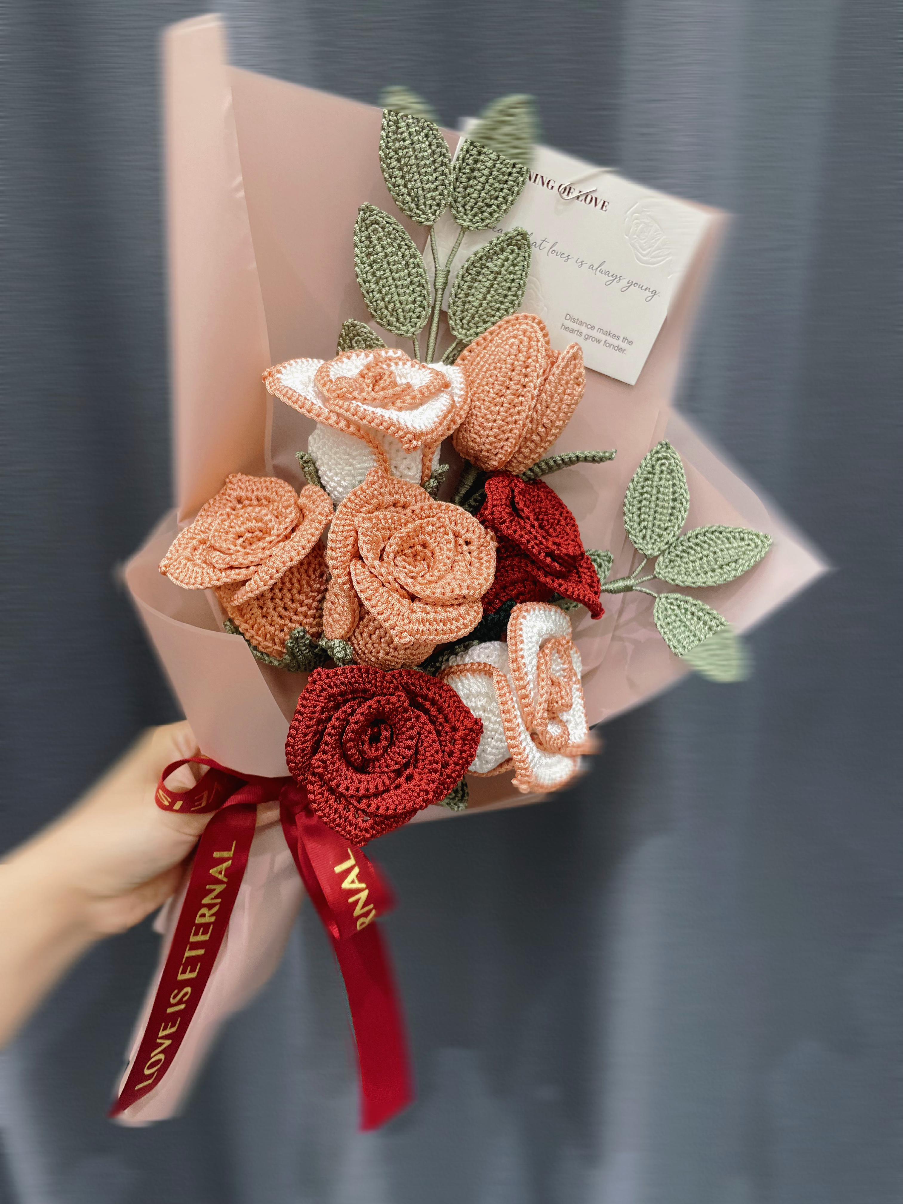 Lilyrosy Crochet rose bouquet