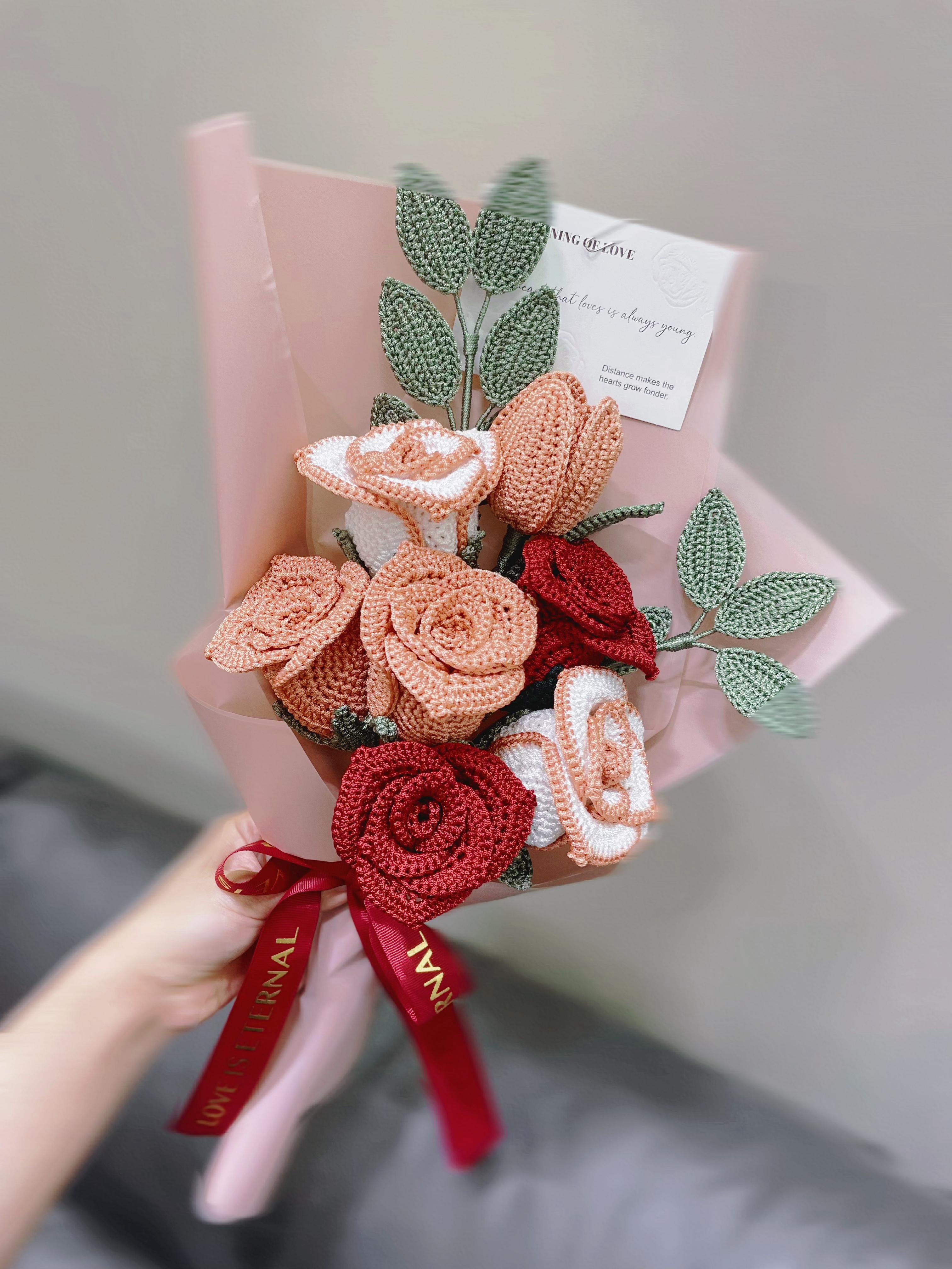 MEJOR VENDEDOR Ramo de rosas de ganchillo, regalo para novia/amiga/mamá, regalos del día de San Valentín