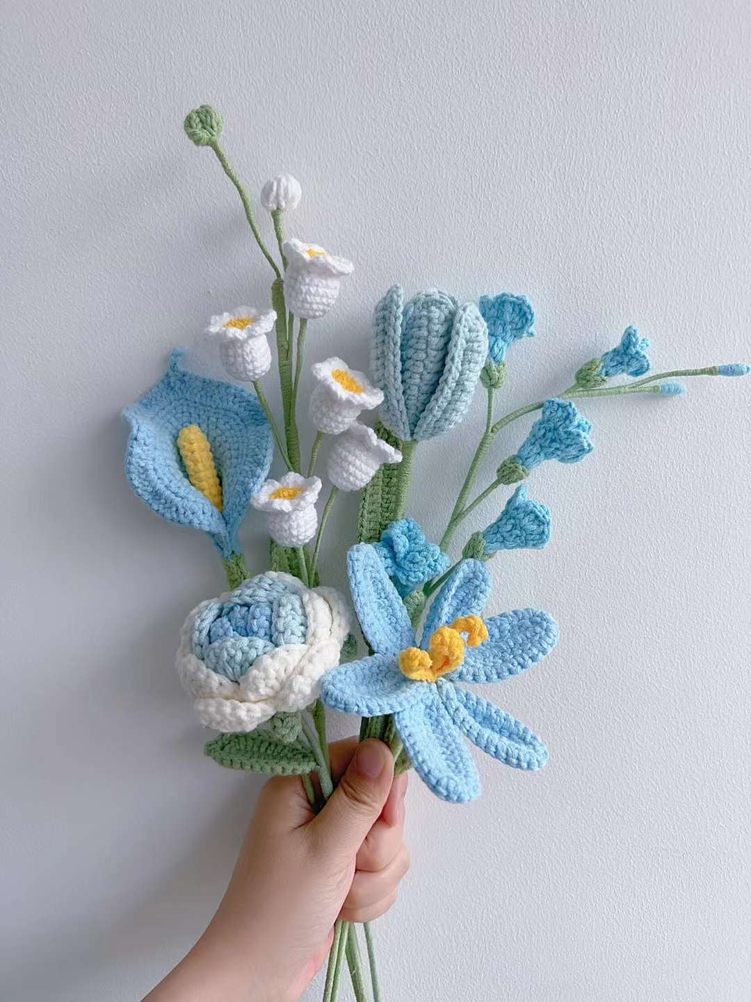 Patrón de crochet de flor de fresia, patrón en pdf en inglés, video tutorial de crochet, patrón de crochet para principiantes, lilyrosy