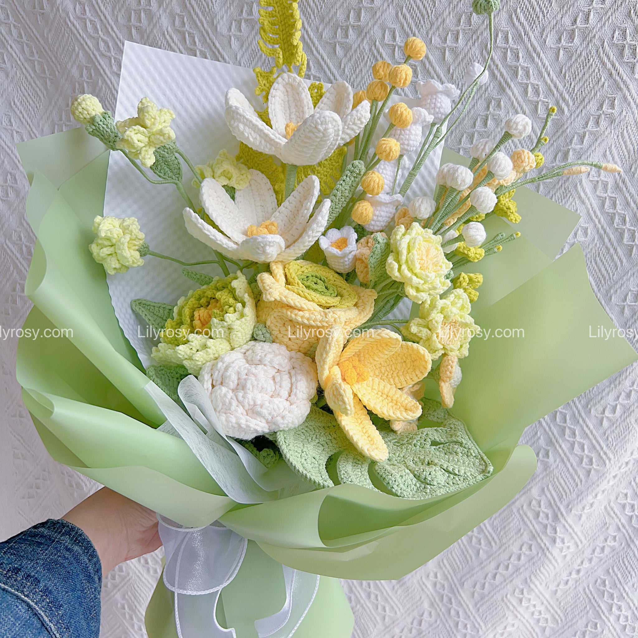 Lilyrosy Crochet Flower Bouquet ，Gifts for Her