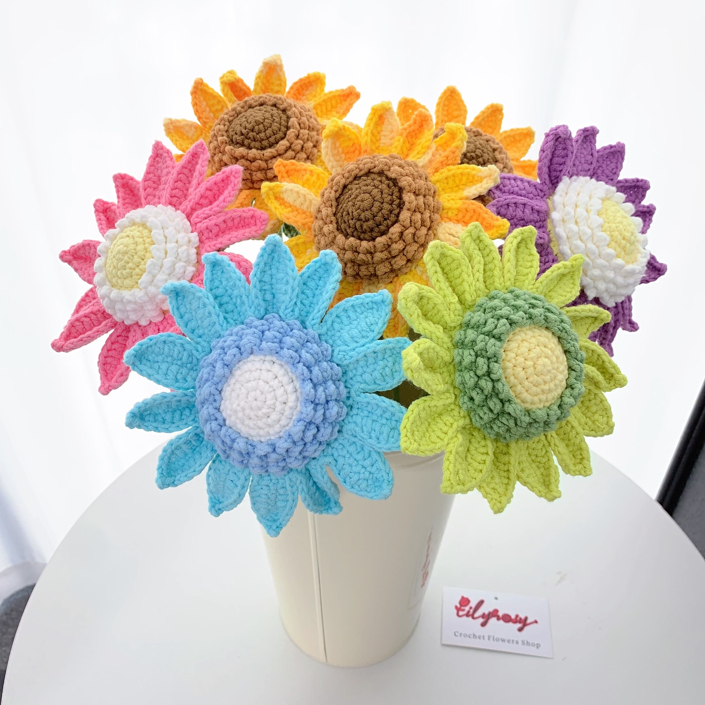 Lilyrosy Crochet main flower in floral arrangement – Lilyrosy LLC