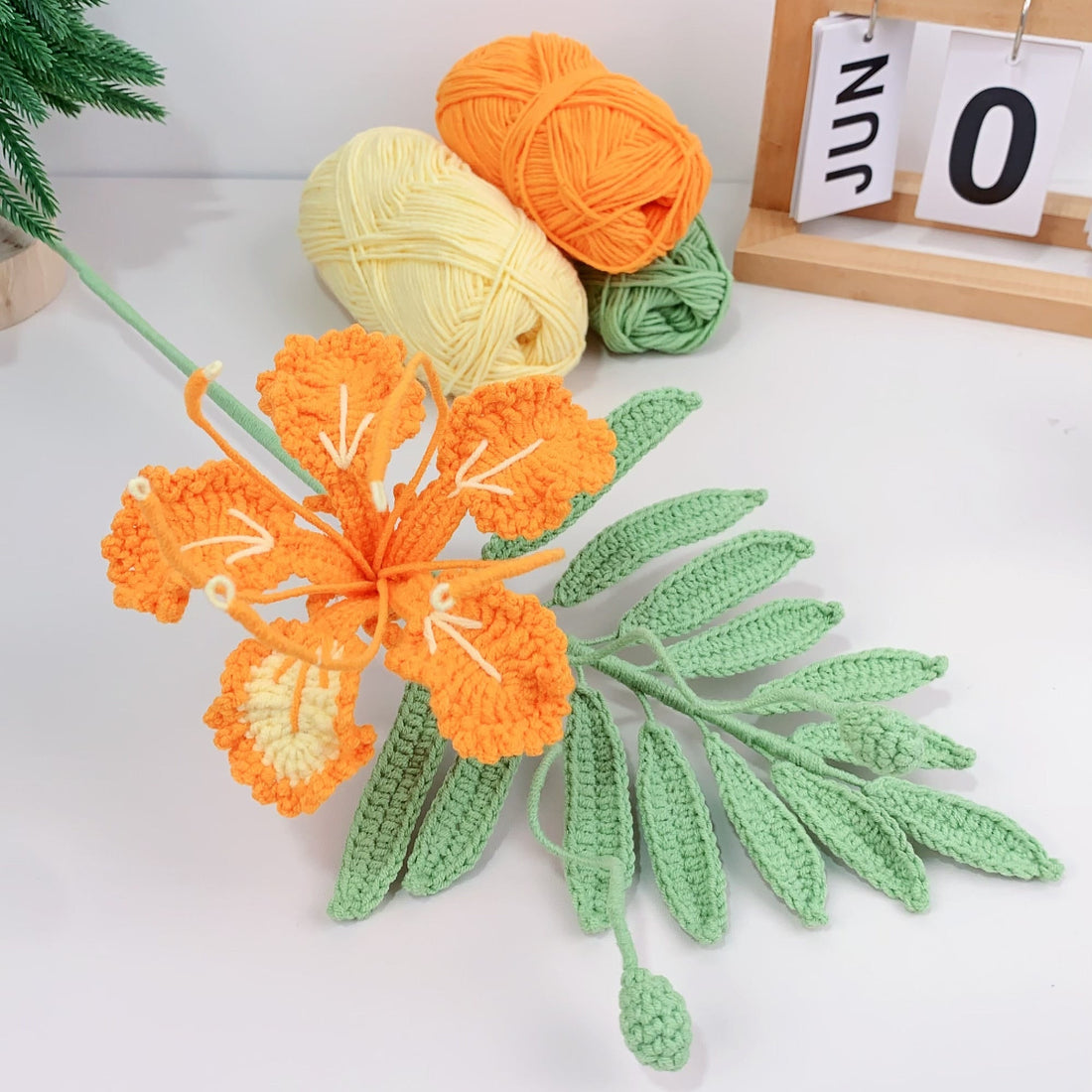 PDF pattern with video tutorial  crochet flame flower