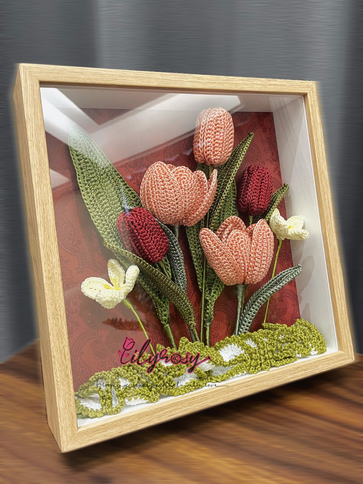 Handmade gifts|Crochet Tulips flowers photo frame ,table  Decor, Office decor,hone decor