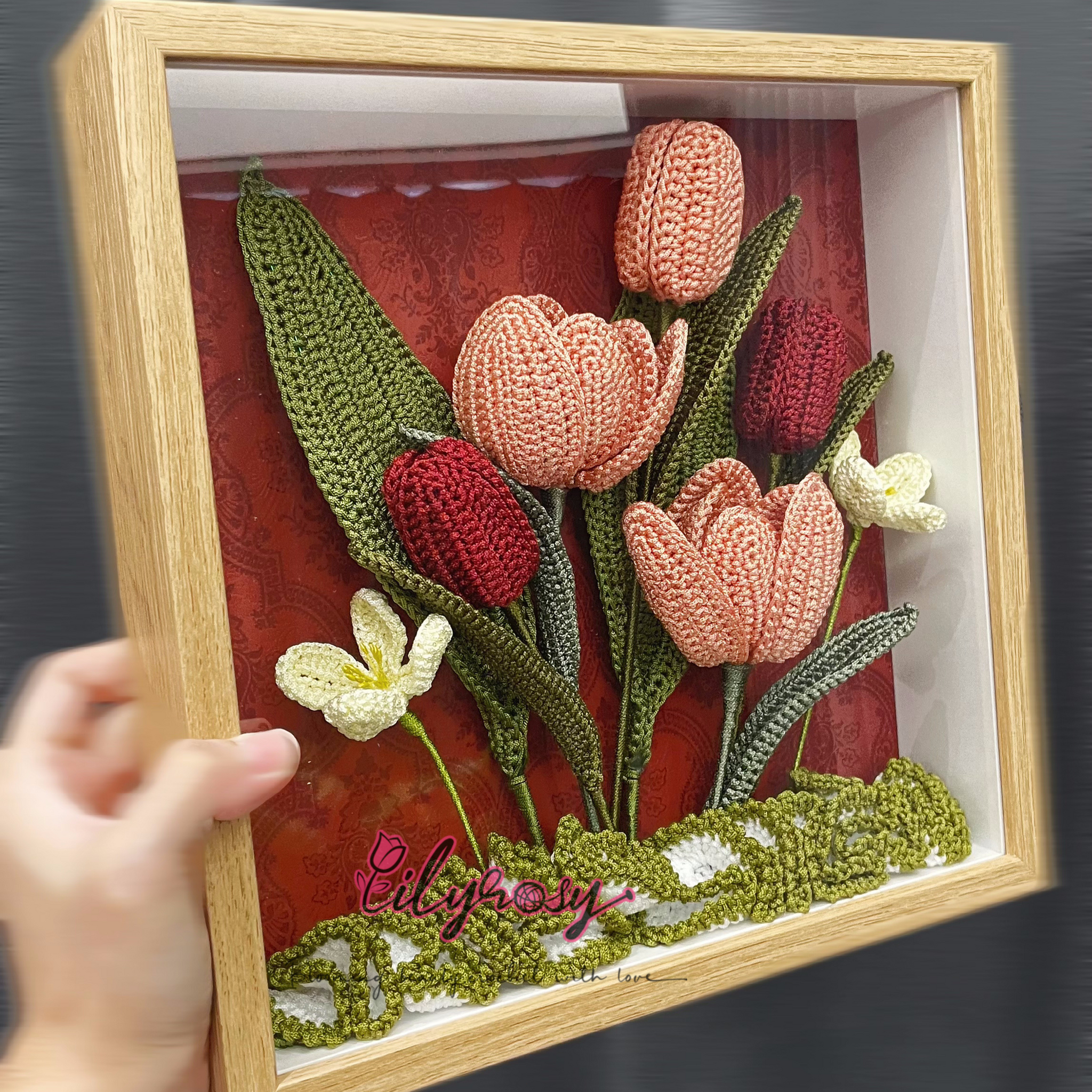 Handmade gifts|Crochet Tulips flowers photo frame ,table  Decor, Office decor,hone decor