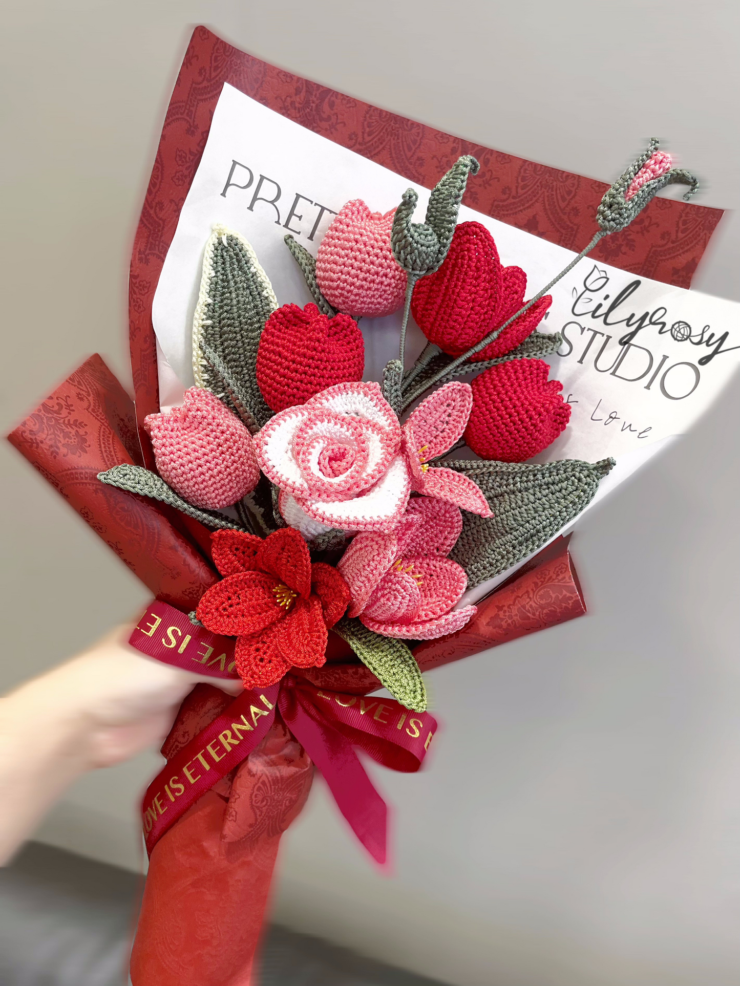Altamente recomendado| Ramo de tulipanes rojos de ganchillo, regalo para novia/amiga/mamá, regalos del día de San Valentín