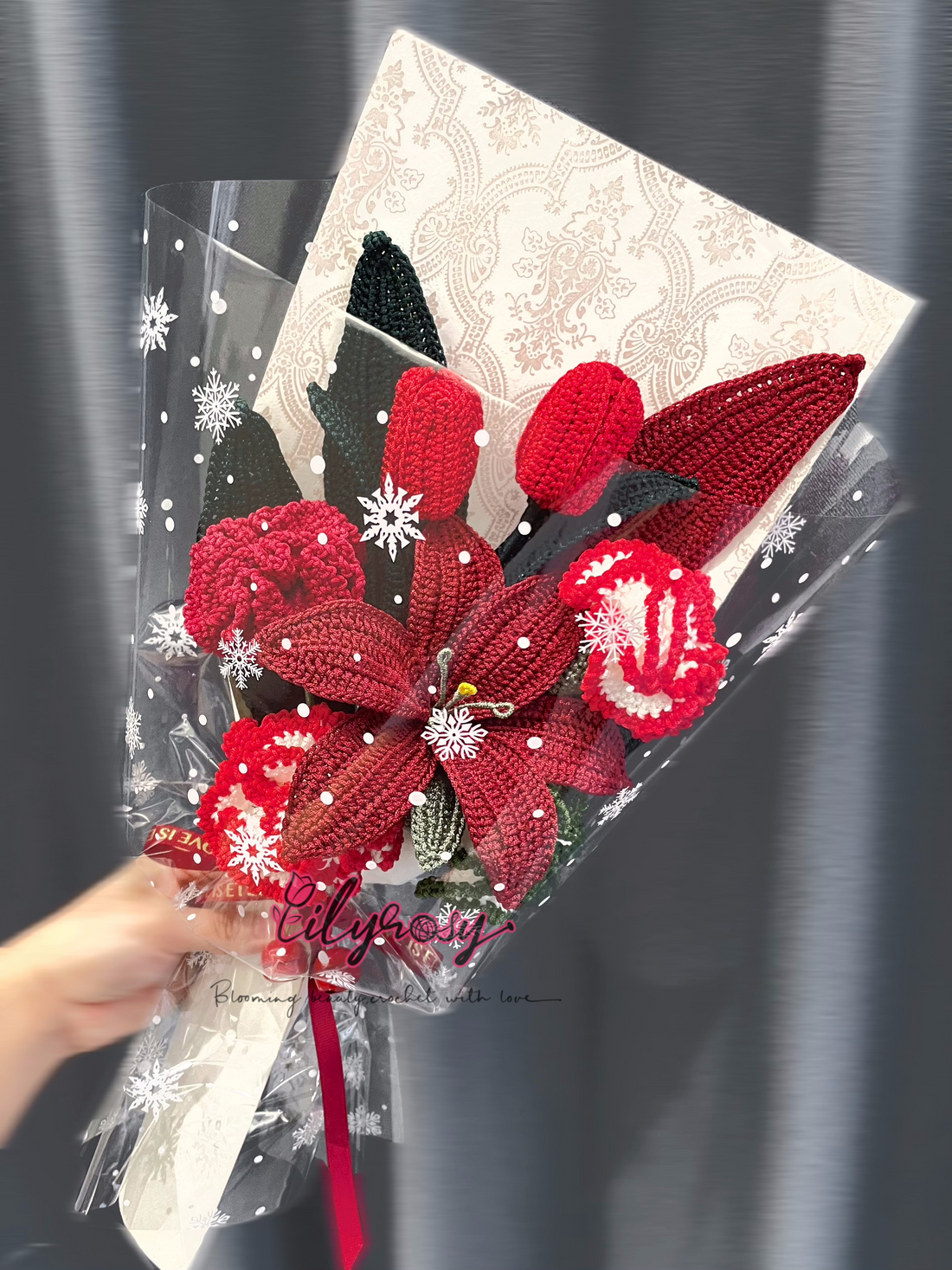 LilyRosy Crochet Christmas Lily Bouquet