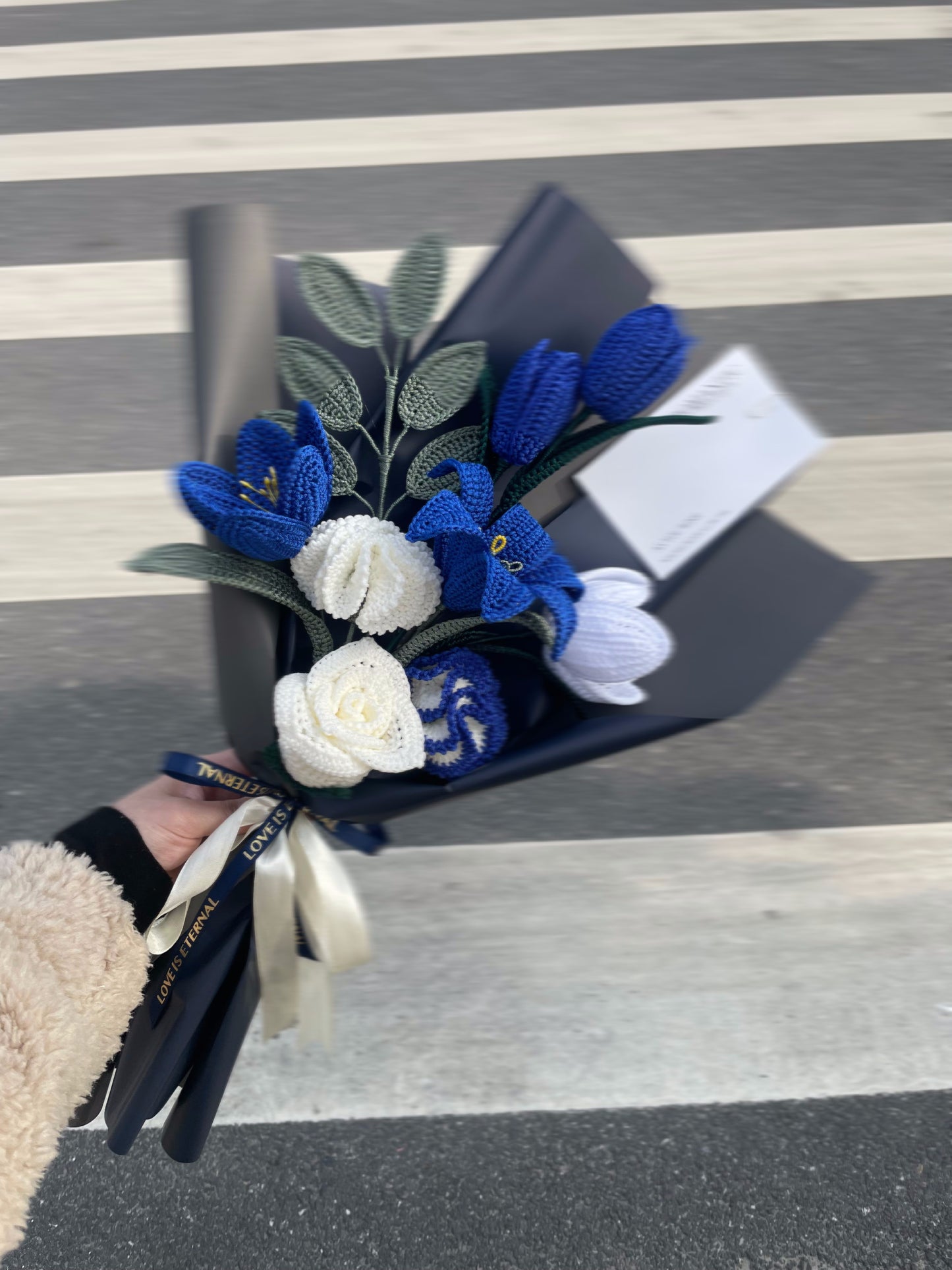 独特|钩针蓝色花束，送给女朋友/朋友/妈妈/他的礼物，情人节礼物