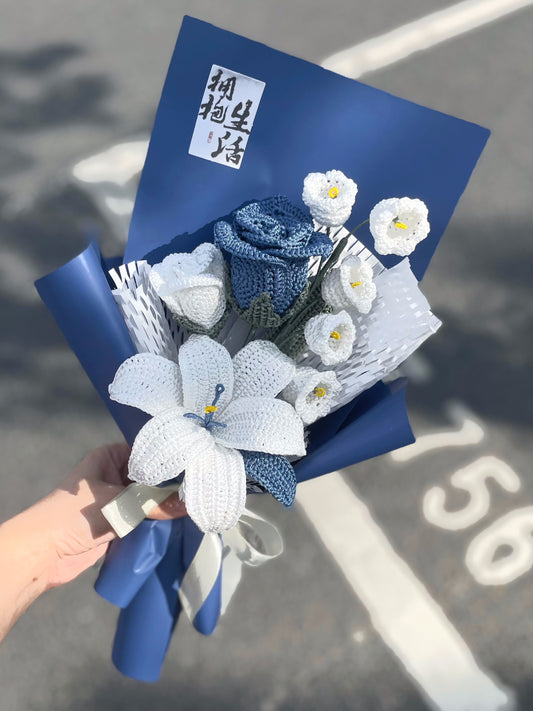 独特|钩针蓝色花束，送给女朋友/朋友/妈妈/他的礼物，情人节礼物