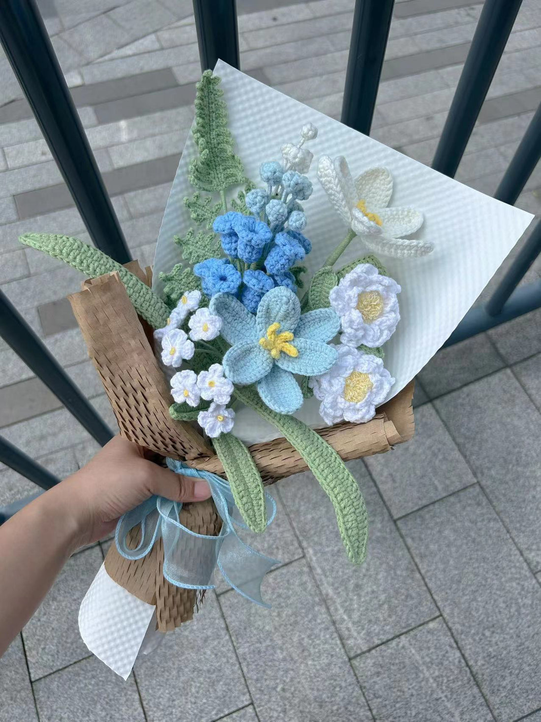 Ramo de crochet, ramo de flores hecho a mano, ramo de flores de crochet, día de san valentín y día de la madre, La novia llevó flores